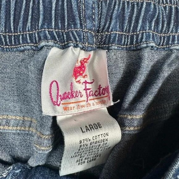 Quacker Factory Christmas Blue Jeans with Festive Embroidery Size Large - Picture 10 of 10